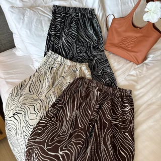 Pleat Pants-ขายาวอัดพลีท เนื้อผ้าใส่สบายพิมพ์ลายกราฟฟิก รุ่น P15 - Mesave