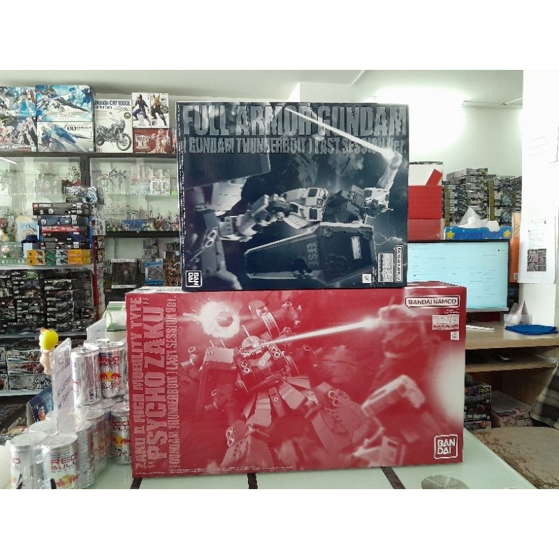 P-BANDAI MG 1/100 Zaku II High Mobility Type ''Psycho Zaku''+ MG 1/100 Full Armor Gundam (GUNDAM THU