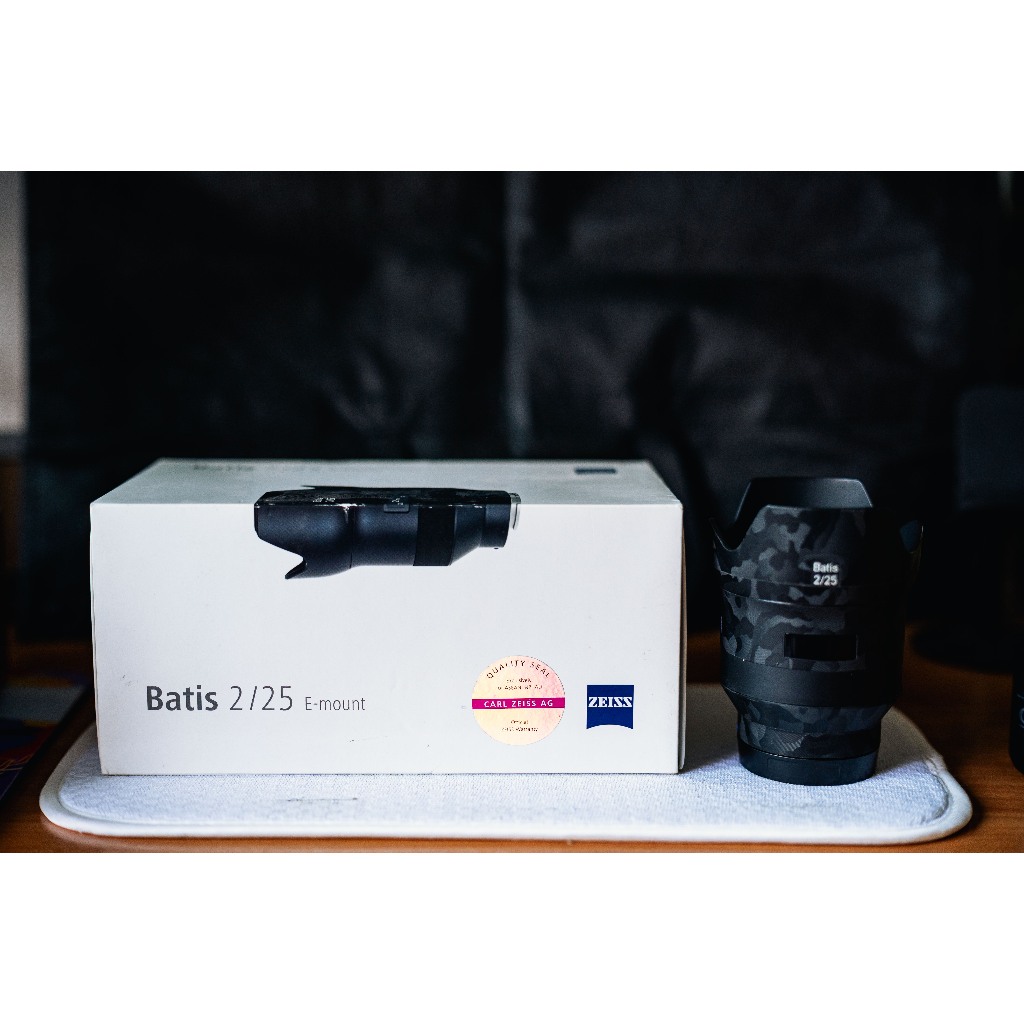 ZEISS Batis 25mm f/2 Lens