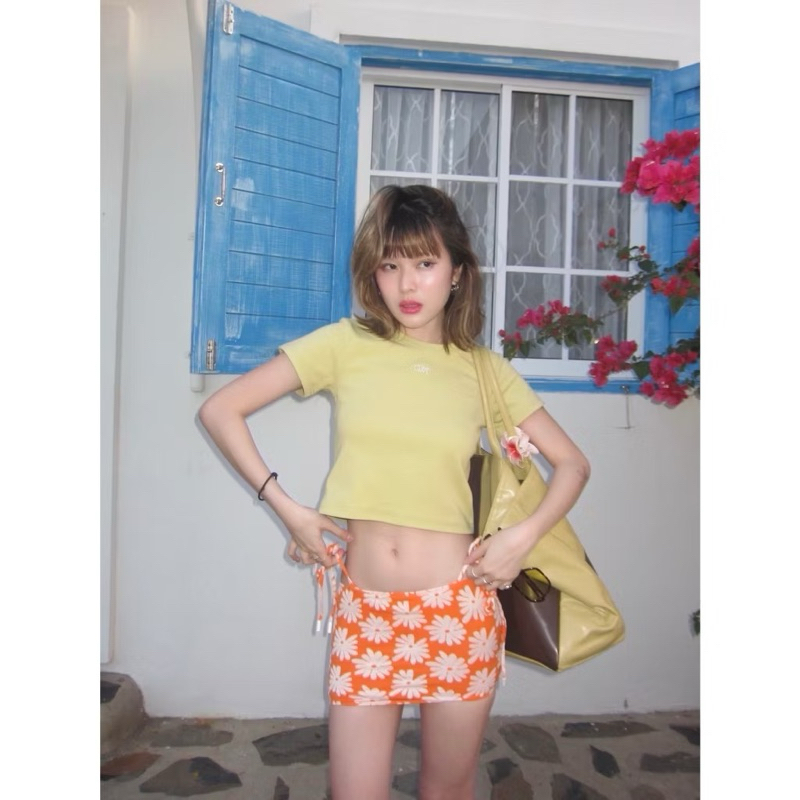 เสื้อแบรนด์ Geschwisters "GWT Baby tee" สีเลม่อน (ใหม่ป้ายห้อย)