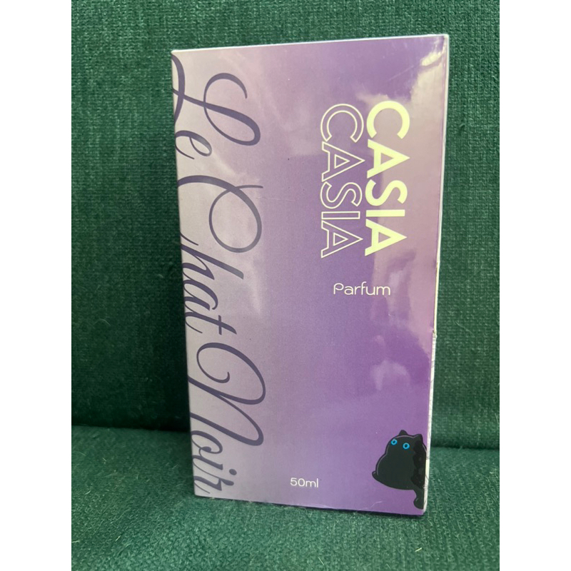 Casia Perfume scent of lavender and orange