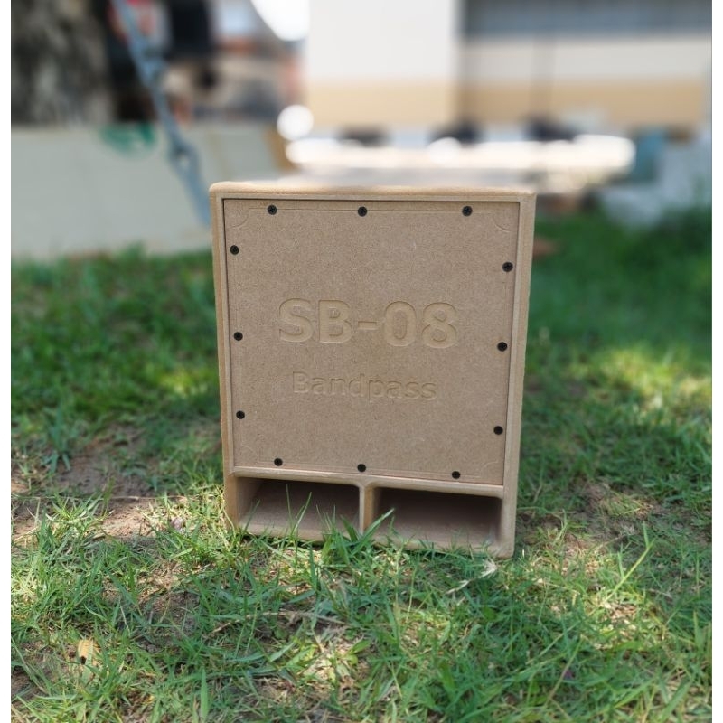 ตู้เปล่า แบนพาส ขนาด 8  นิ้ว ไม้MDF 12 mm .(ต่อ 1 ชิ้น)