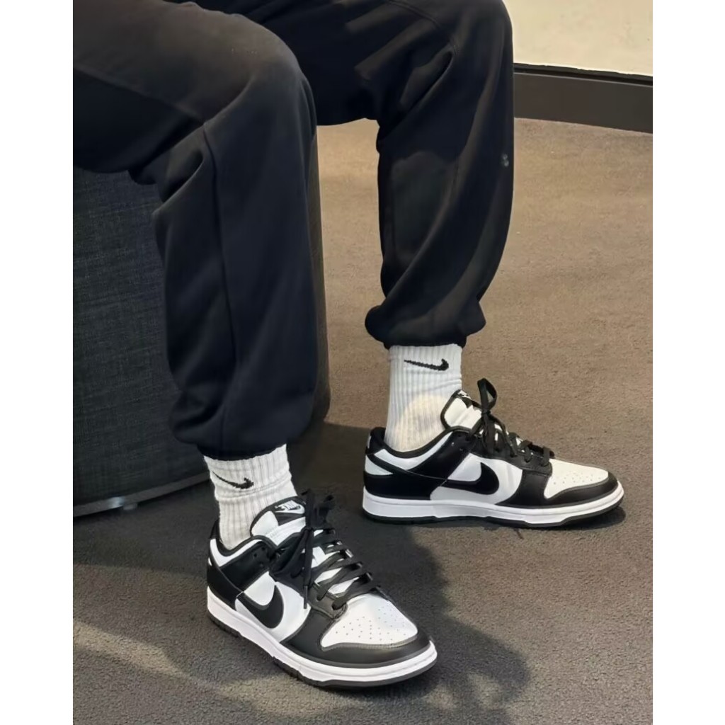 【ของแท้ 100%】ไนกี้รองเท้าผู้ชายNk Dunk Low-Panda sneakers รองเท้าผู้หญิง