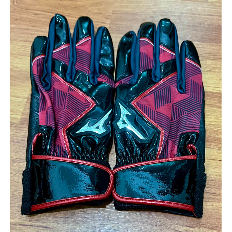 Mizuno 2025 baseball softball batting glove size S
