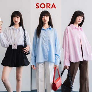 Sora_Sp082 เสื้อเชิ้ตผู้หญิงทรงโอเวอร์ไซส์ ไหล่ตก ผ้านิ่ม ใส…