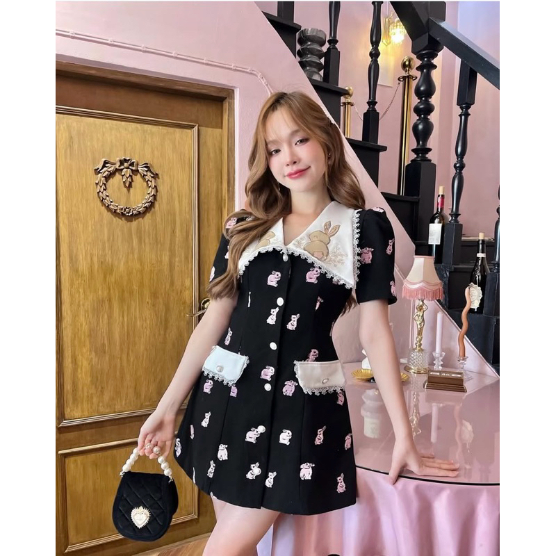 Blt brand เดรสผ้าสูท พร้อมส่ง งานปักกระต่าย