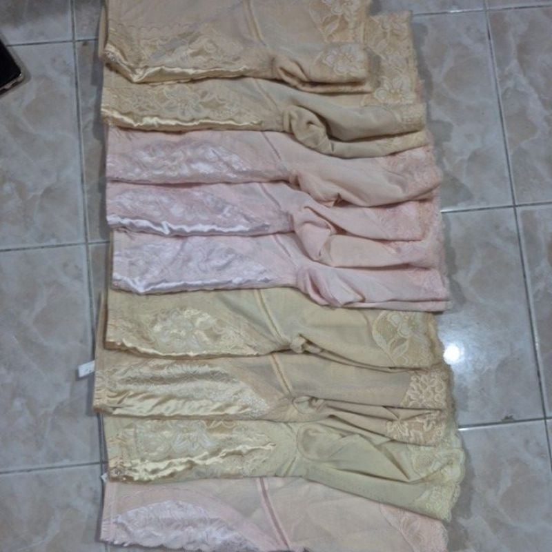 กางเกงปรับสรีระมือสอง s82