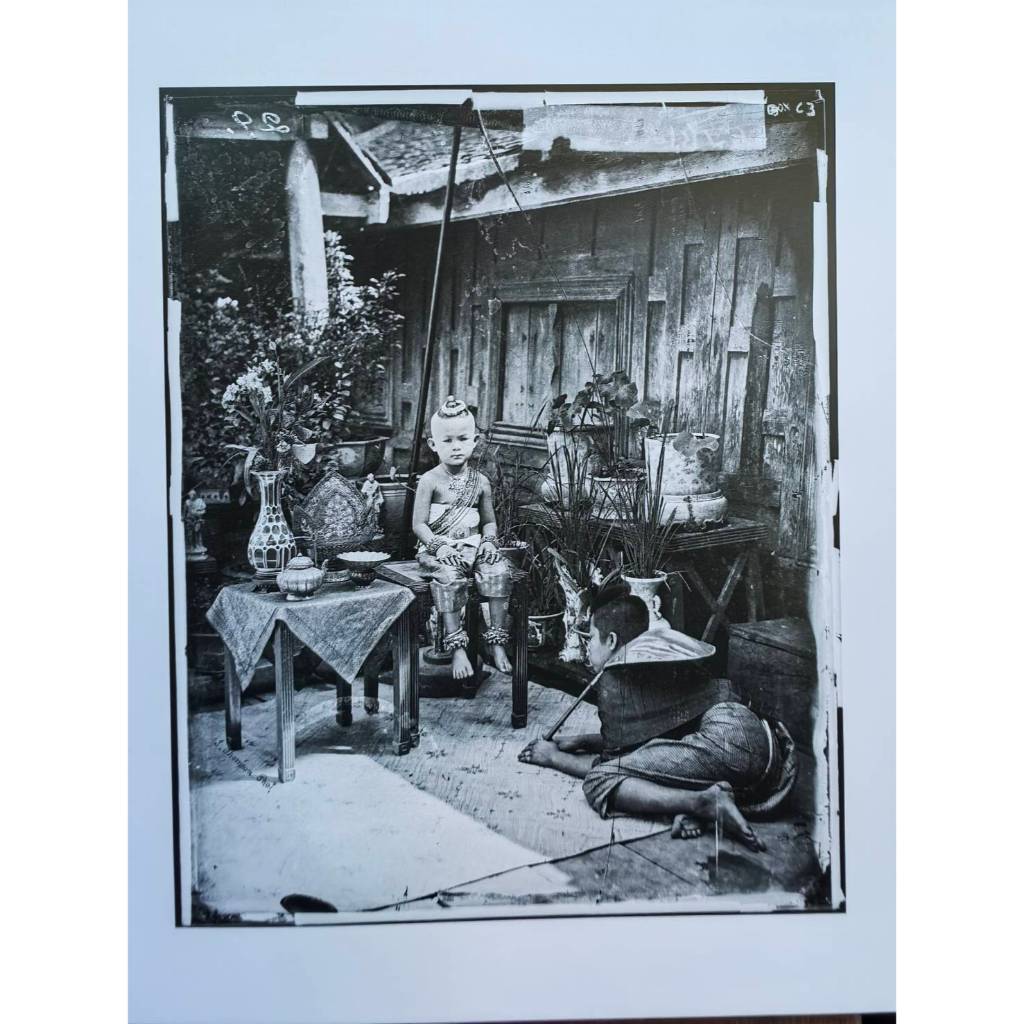 Siam : Through the Lens of John Thomson