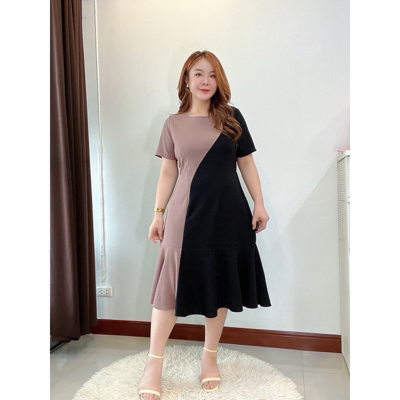 ชุดเดรสผ้ายืดวูลเวฟทูโทนแต่งสี อก 42“ พร้อมส่งจากไทย