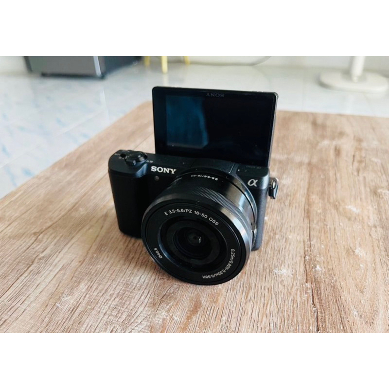 กล้องมือสอง Sony a5100 สีดำสภาพใช้ได้ครับ