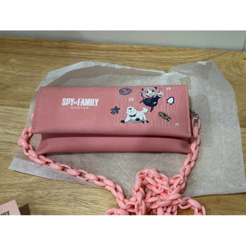 OPHTUS SPY x FAMILY EYEWEAR POUCH กระเป๋าใส่แว่นอาเนียจัง สีชมพูน่ารักมาก มือ 1 แถมการ์ดสามมิติ