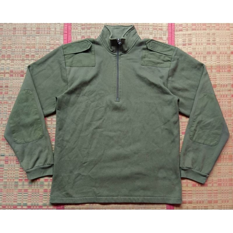 เสื้อกันหนาวทหารบกไทย