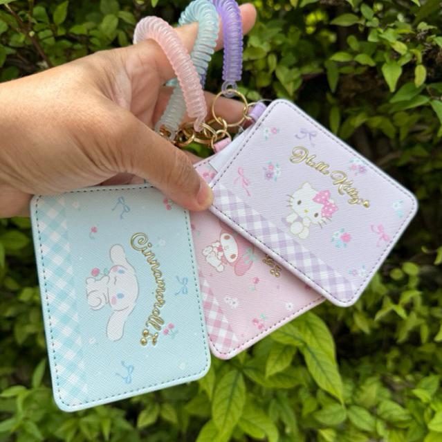 ⭐️พร้อมส่ง 🩵พวงกุญแจห้อยกระเป๋า Frame Card 🎀Kitty My Melody Cinnamoroll