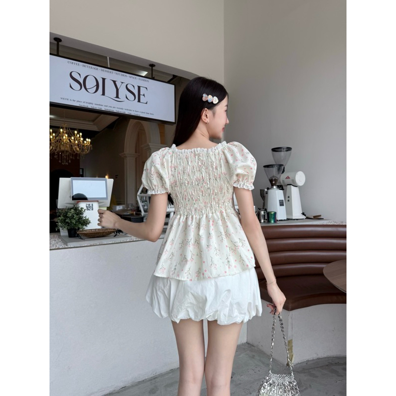 miniminey🌸เสื้อแขนตุ๊กตากระดุมหน้า ลายผ้าแบบคุณหนูละมุนสุด น่ารักมากๆ
