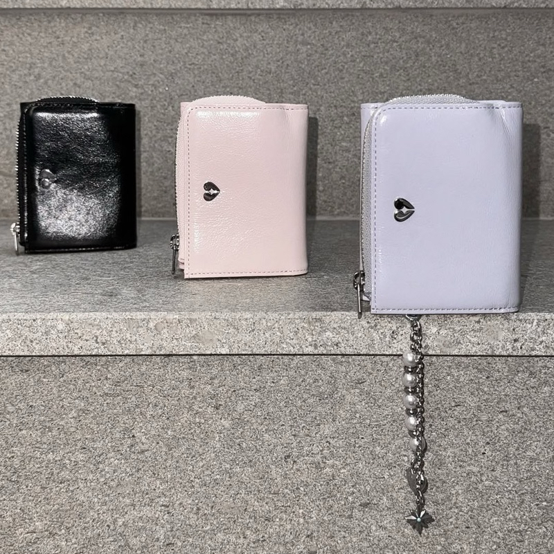 🎀 PREORDER / พร้อมส่ง 🎀 — FENNEC HEARTY ZIPPER WALLET