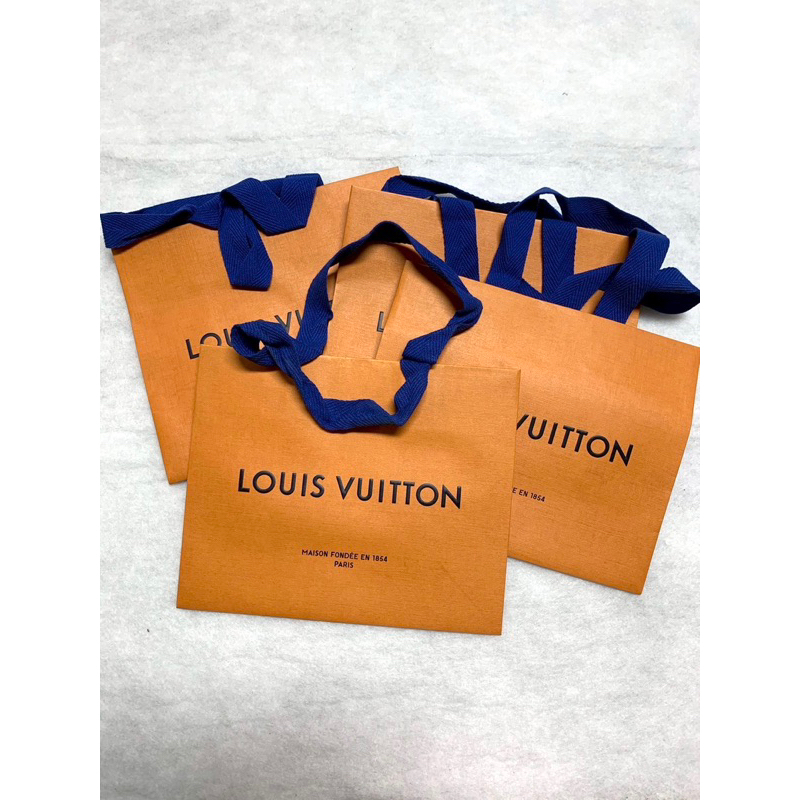 (ของแท้)LOUIS VUITTON ถุงกระดาษ