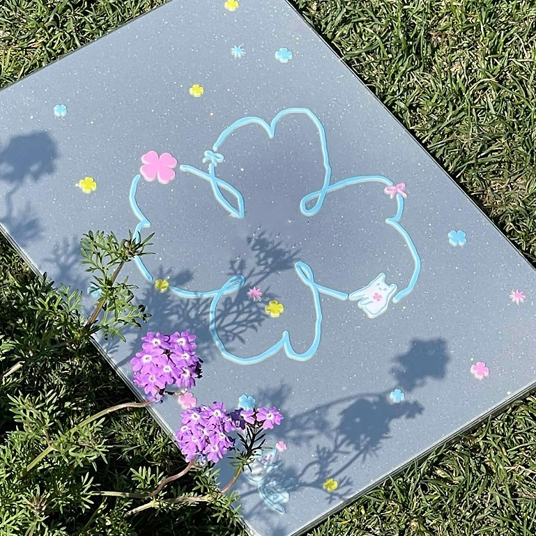 Shesell พร้อมส่ง✨เคส macbook(Glitter)โคลเวอร์สี่แฉก A2681 Air3/15 A2681 เคสสำหรับแมคบุ๊คใส  Pro13/14