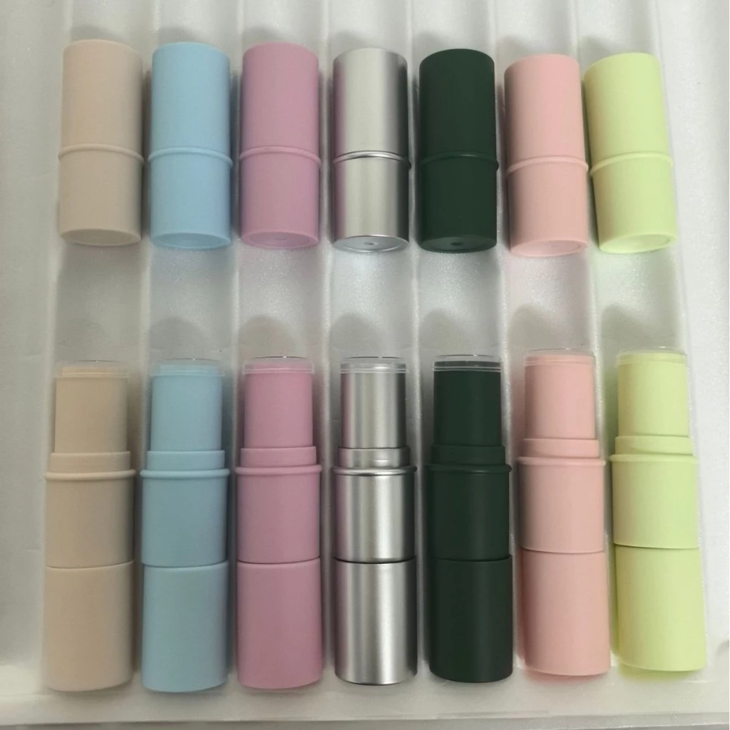 *รุ่นใหม่ ทรงกลม* 6-8 g หลอดลิปสติกเปล่า หลอดบรัช หลอดบาล์ม สำหรับใส่ลิปหรือบาล์ม ฝาปิดแน่นไม่หลวม สินค้าใหม่ ส่งจากไทย thumbnail 6