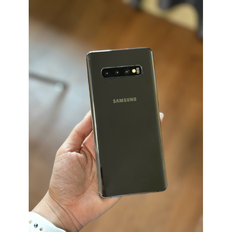 Samsungรุ่นS10plus เครื่องแท้สภาพสวยมือสอง 512gb ทักแชทก่อนสั่งซื้อจ้า