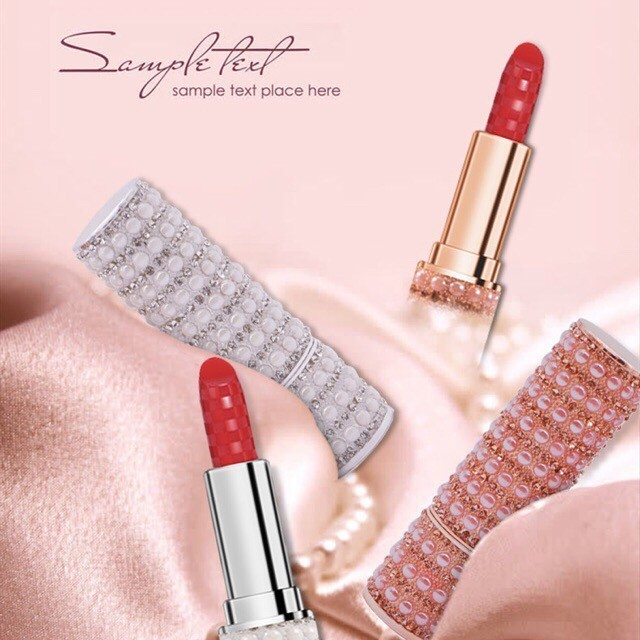 สินค้าพร้อมส่งค่ะ ลิปสุดหรู ลิปสติก เนื้อแมท Novo moist lip lipstick matte No.5300
