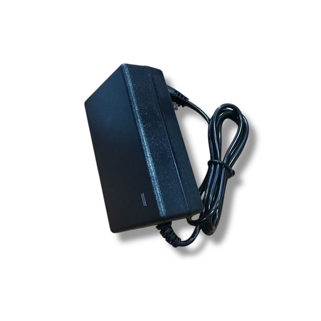 สายเสียบชาร์จแบตสว่าน สำหรับชาร์จแบตทรงสี่เหลี่ยม 16V-54V