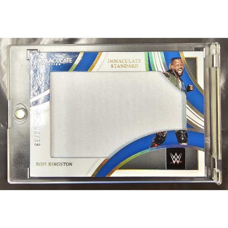 Panini:พานินี่-การ์ดชิ้นส่วนชุดมวยปล้ำ ของ Kofi Kingston (WWE) Run.93/99