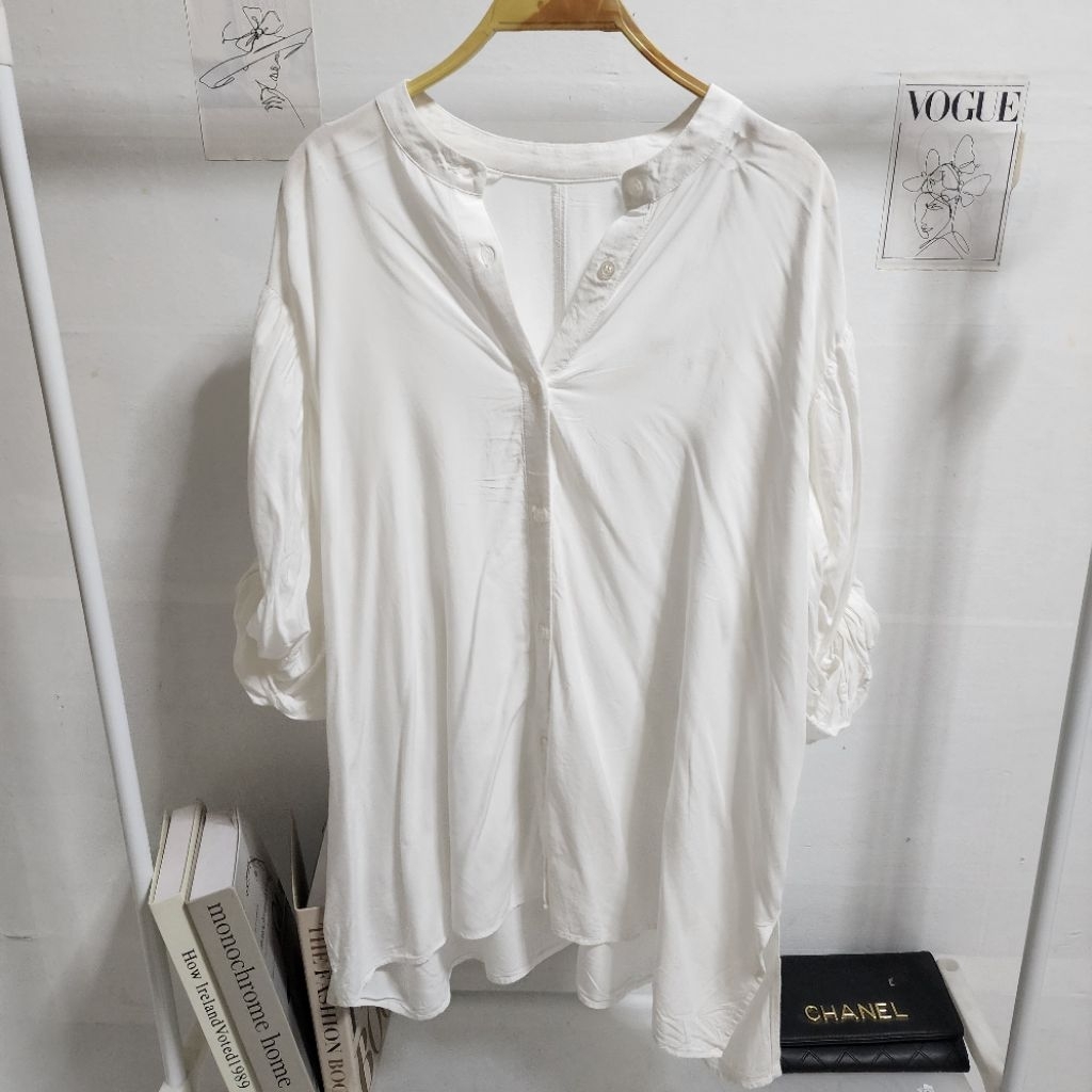 items urban research/japan જ⁀➴ เสื้อตัวยาว ทรงโคร่ง งานโอเว่อไซส์ไหล่สโลป แต่งแขนเก๋