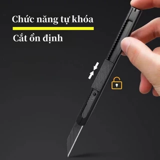 Deli คัตเตอร์ 9mm มีดตัด สเตนเลส miniตัดกระดาษ กรีดชิ้นงาน ด้ามแข็งแรง อุปกรณ์สำนักงาน คุณภาพสูง