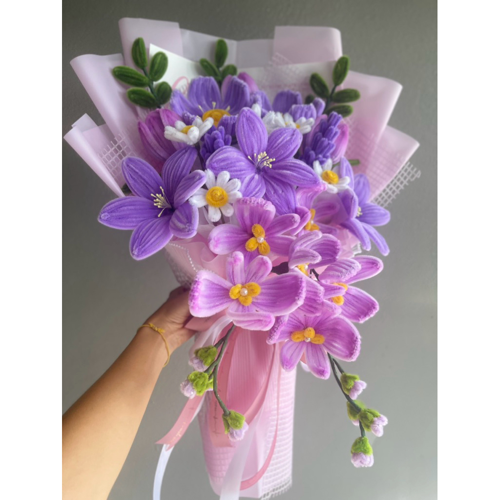 ช่อดอกไม้ลวดกำมะหยี่โทนสีสีม่วง