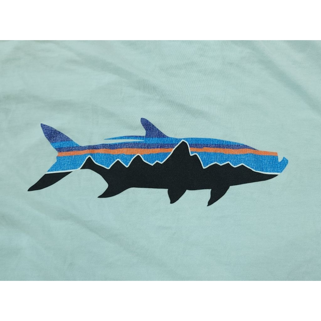 เสื้อ Patagonia ลายปลา แท้100%