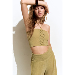 H&M(เอชแอนด์เอ็ม) กางเกงทรงมีเอวแตกลายฉลุประกายระยิบระยับ ผู…