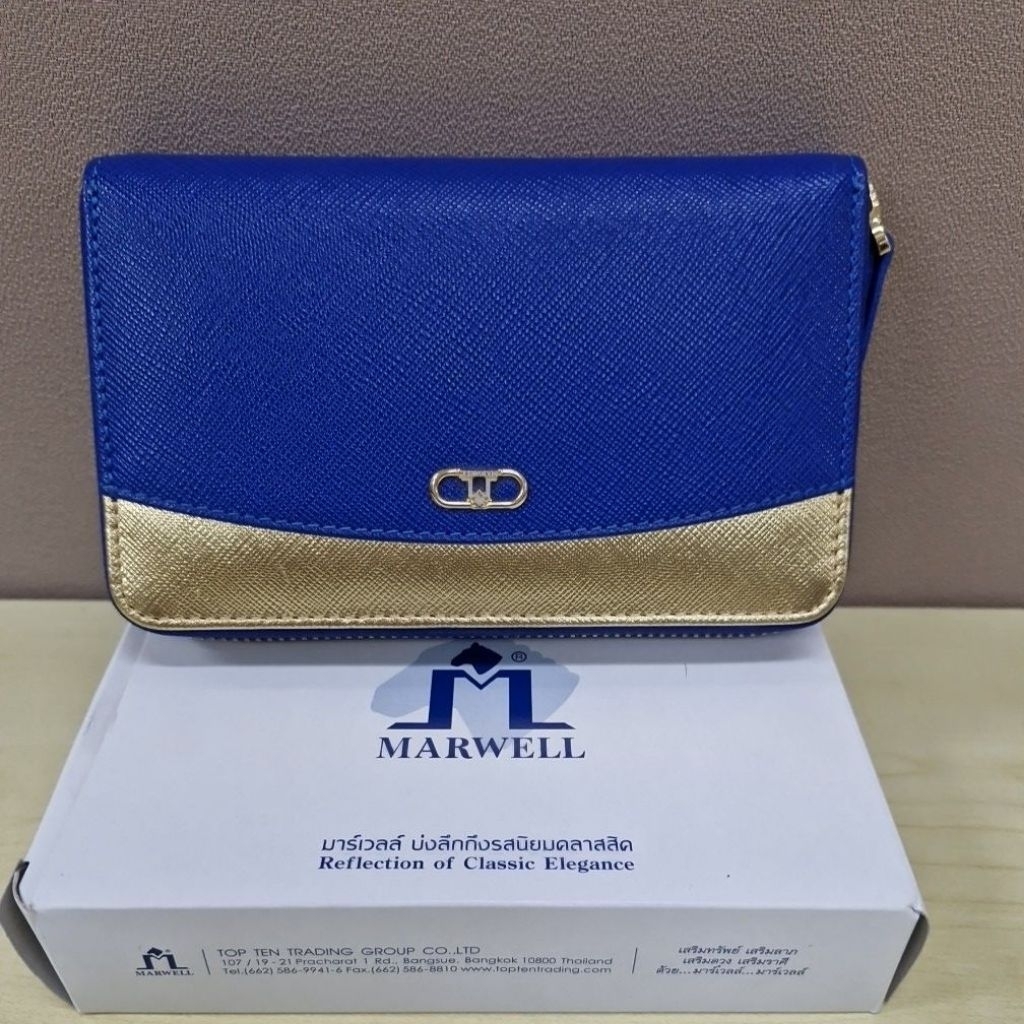 กระเป๋าสตางค์ใบกลาง MARWELL