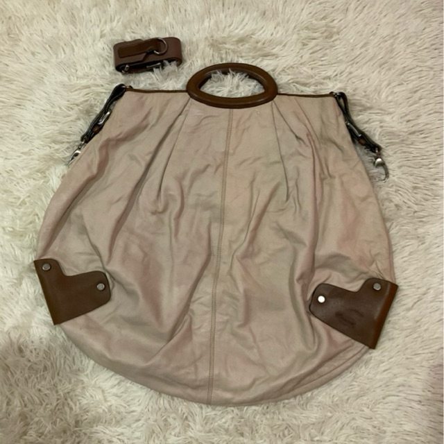 ⚡️ กระเป๋าถือ สะพายหนังแท้ MARNI ✨