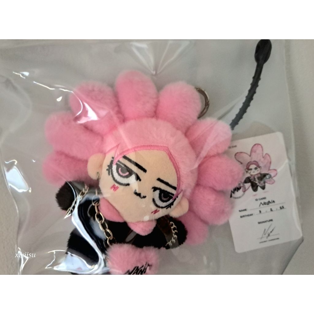 NEONA DOLL KEYCHAIN พวงกุญแจตุ๊กตานีออนน่า แท้100% จากshop