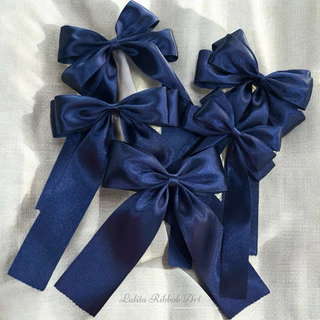 โบว์สีกรม โบว์นักเรียน โบว์ติดผม *มีหลายแบบให้เลือก เก็บปลายไม่รุ่ยใช้ริบบิ้นเนื้อดีเงาสวยค่ะ มีกิ๊บแบบสปริงล็อคและหนีบ