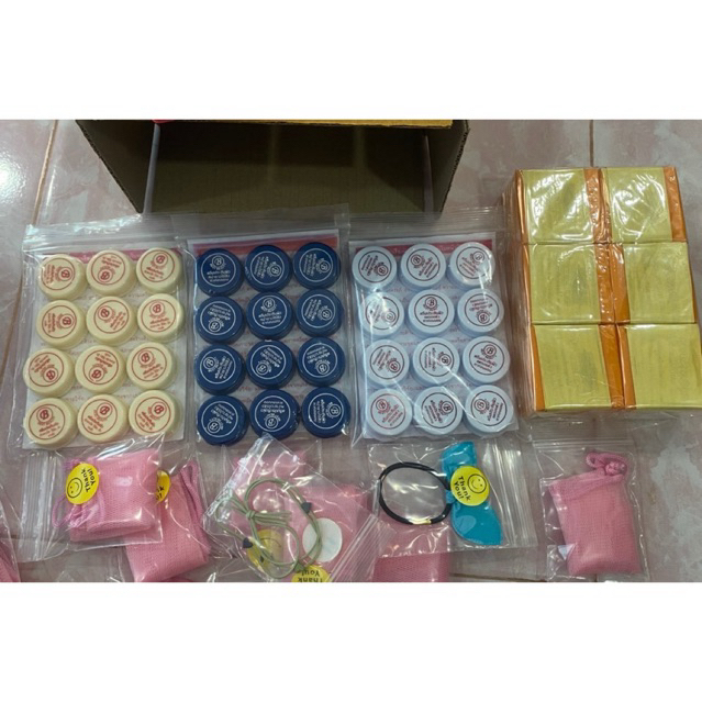 สบู่ขนาด60กรัม12ก้อน ครีม3อย่าง อย่างละ12 ตลับ ( P120/12)
