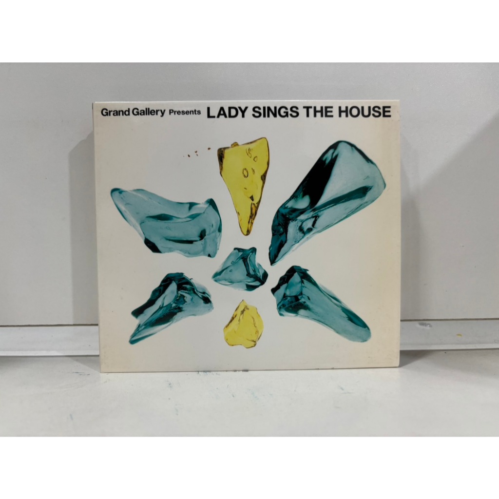 1 CD MUSIC  ซีดีเพลงสากล     Grand Gallery PRESENTS  LADY SINGS THE HOUSE    (D8G11)
