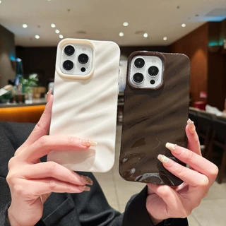 🔥Max🔥 กันกระแทก ลายพลีท ซิลิโคนนิ่ม เคสโทรศัพท์มือถือ 3D สีน้ําตาลแวววาว สําหรับ IPhone 11 12 13 14 15 Pro Max 11pro