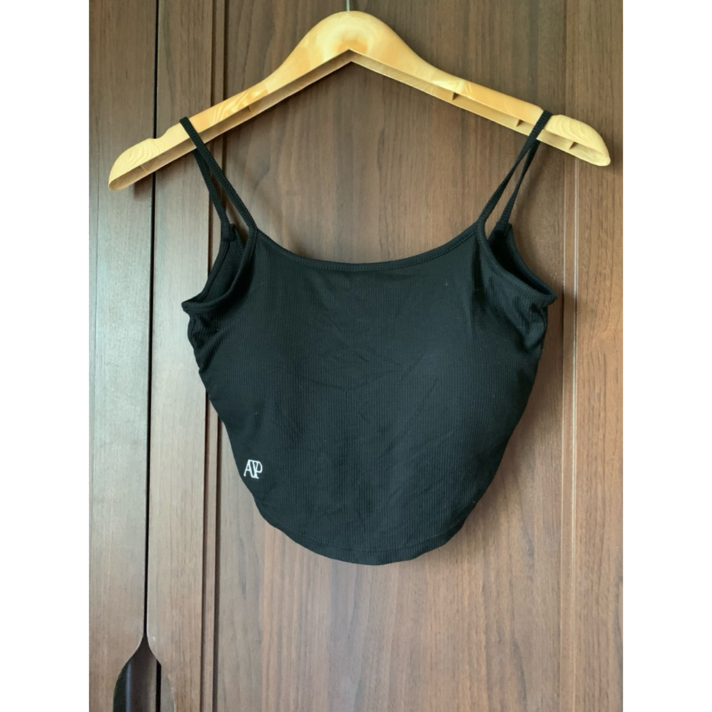 atipashopเสื้อสายเดียวครอปมีฟองน้ำในตัว