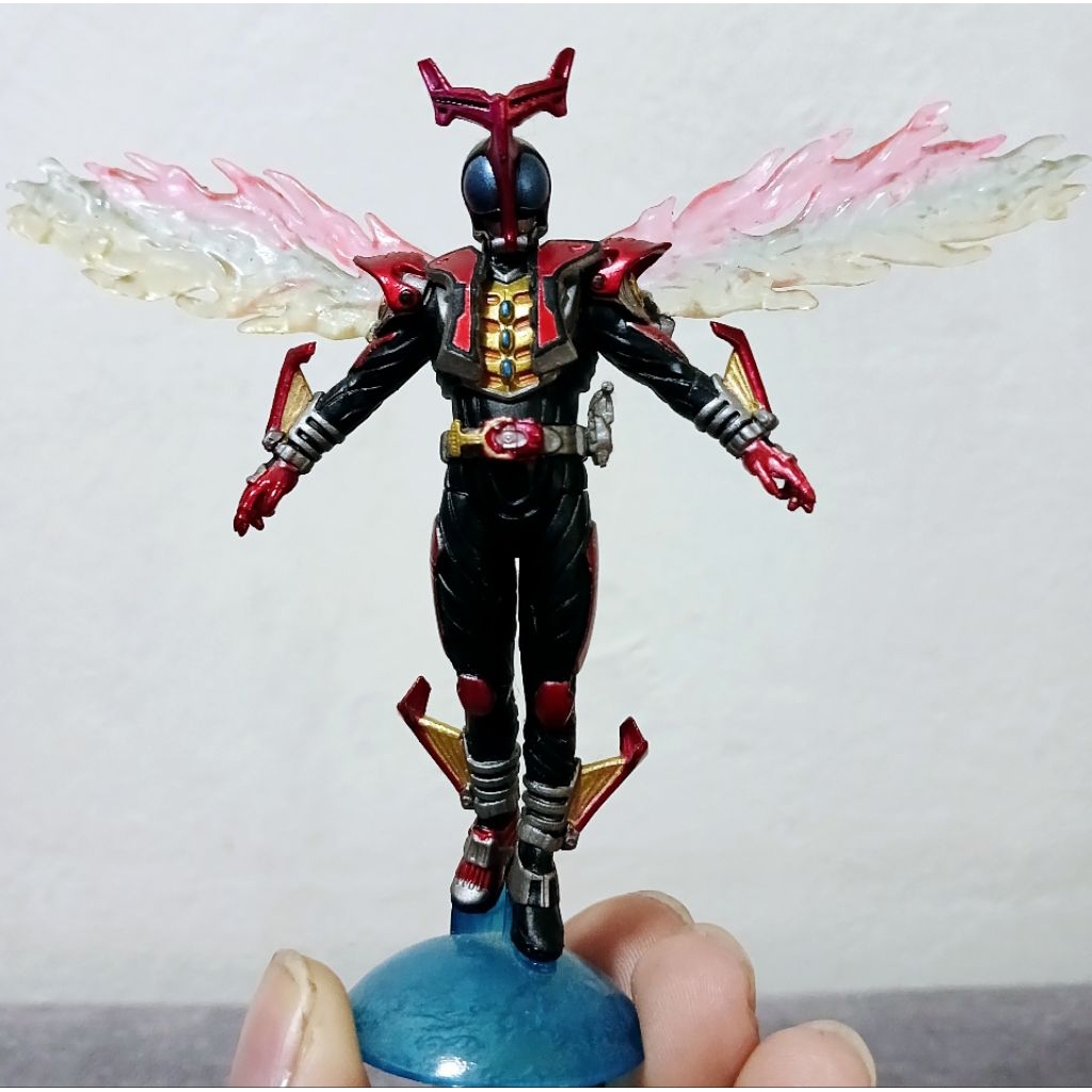 โมเดลฟิกเกอร์ Masked Rider Kabuto hyper Kabuto From ของแท้ สภาพดี อุปกรณ์ครบ ถอดแยกชิ้นส่วนได้ พร้อม