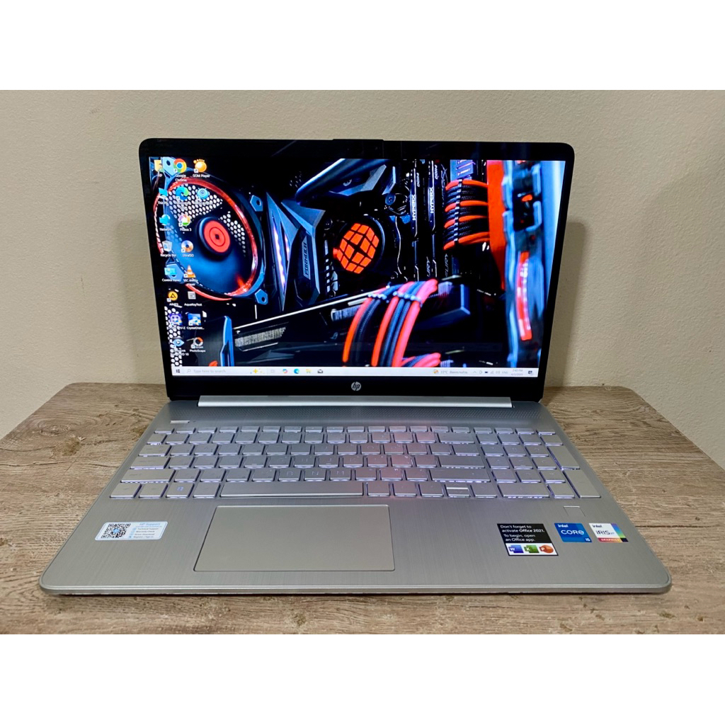 ขาย โน๊ตบุ๊ค Hp 15s-fq2725TU intel Core i5-1155G7 CPU 2.40 GHz RAM 16 GB SSD 512 GB
