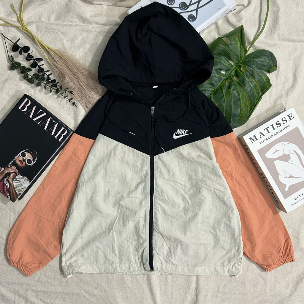 เสื้ิอผ้าร่ม เดินป่า กันฝน กันแดด jacket Hoodies สเวตเตอร์ฮู้ดมือสอง