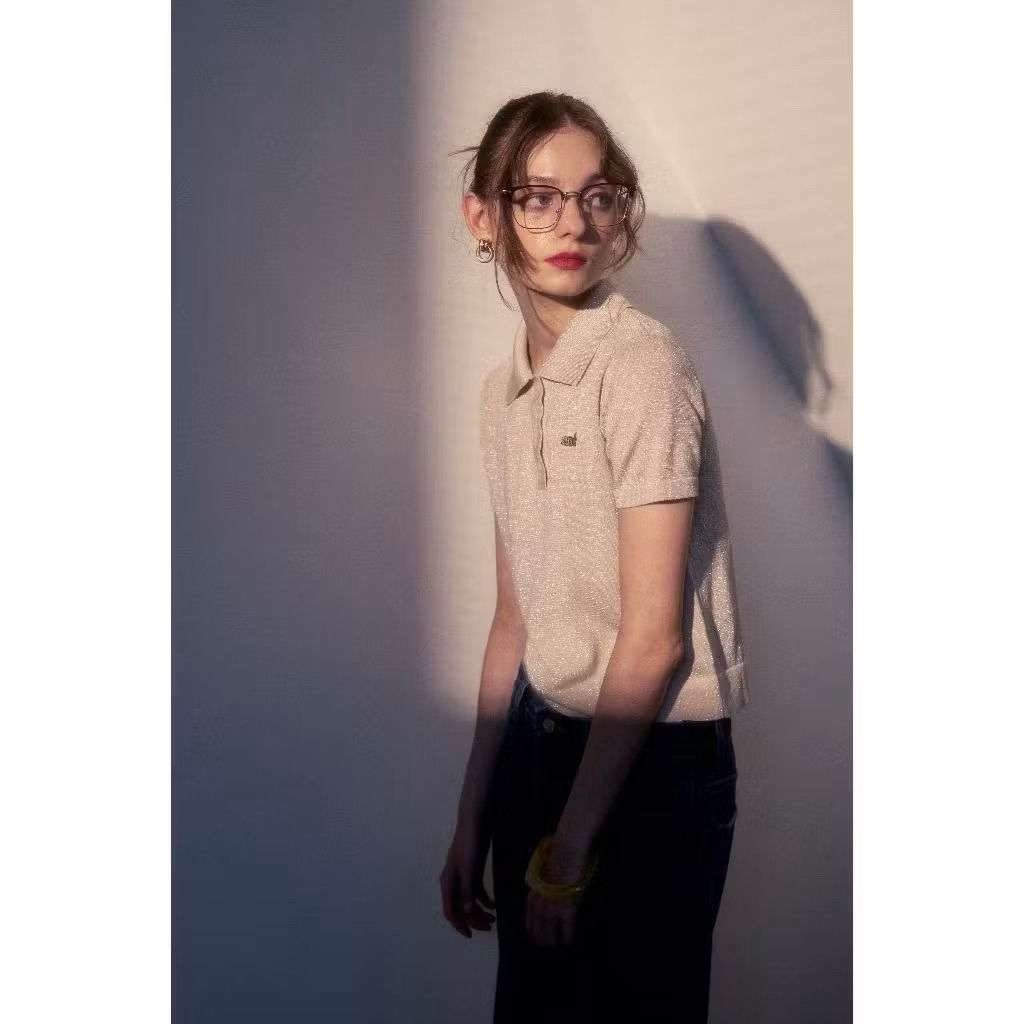 ส่งต่อ เสื้อโปโล ané shimmer knit polo ผ้าทอผสมดิ้นเงิน ane.wear