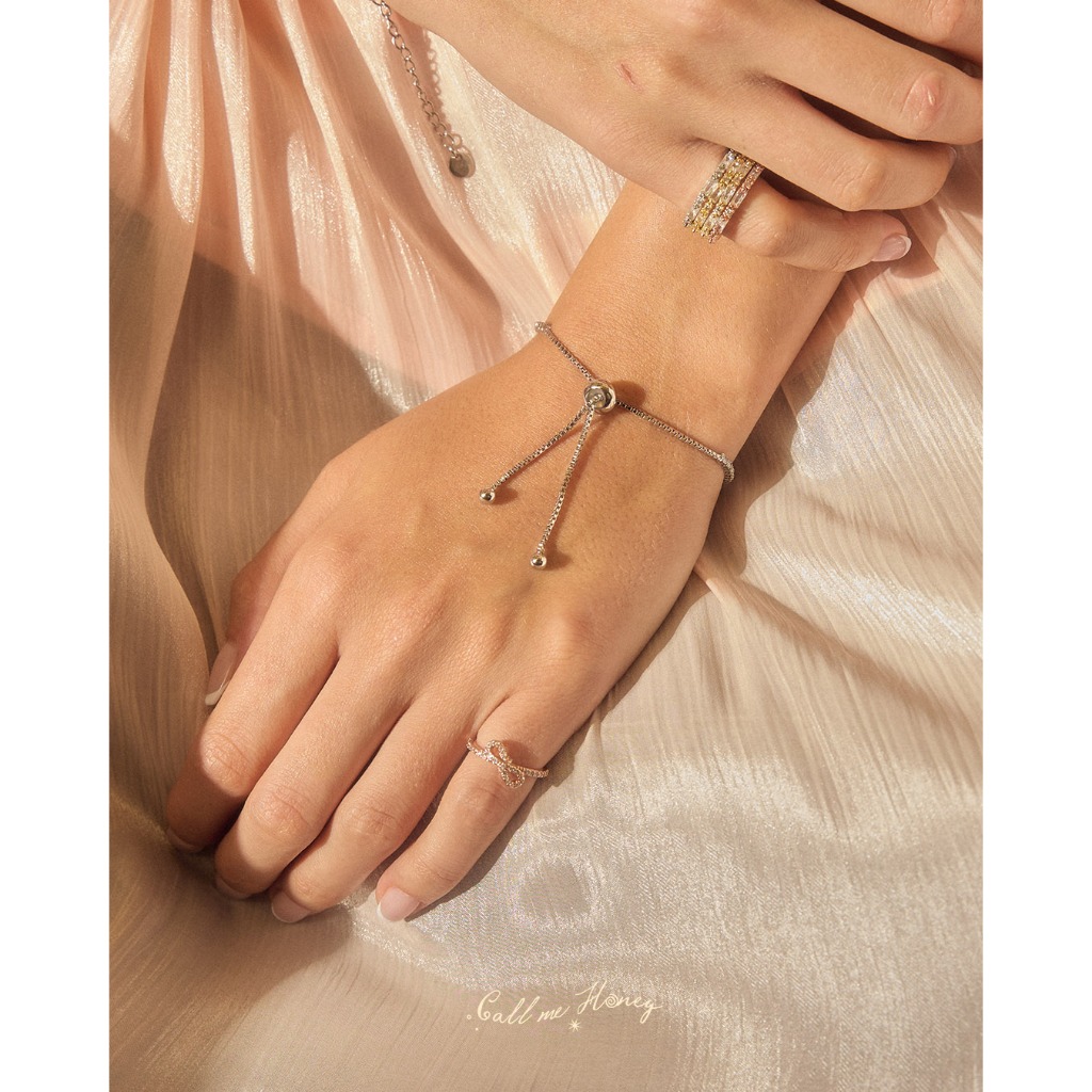 Julys - glittery drawstring bracelet