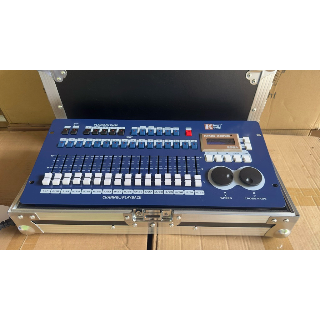 บอร์ดควบคุมไฟ kingkong kk256a พร้อมแร็ค