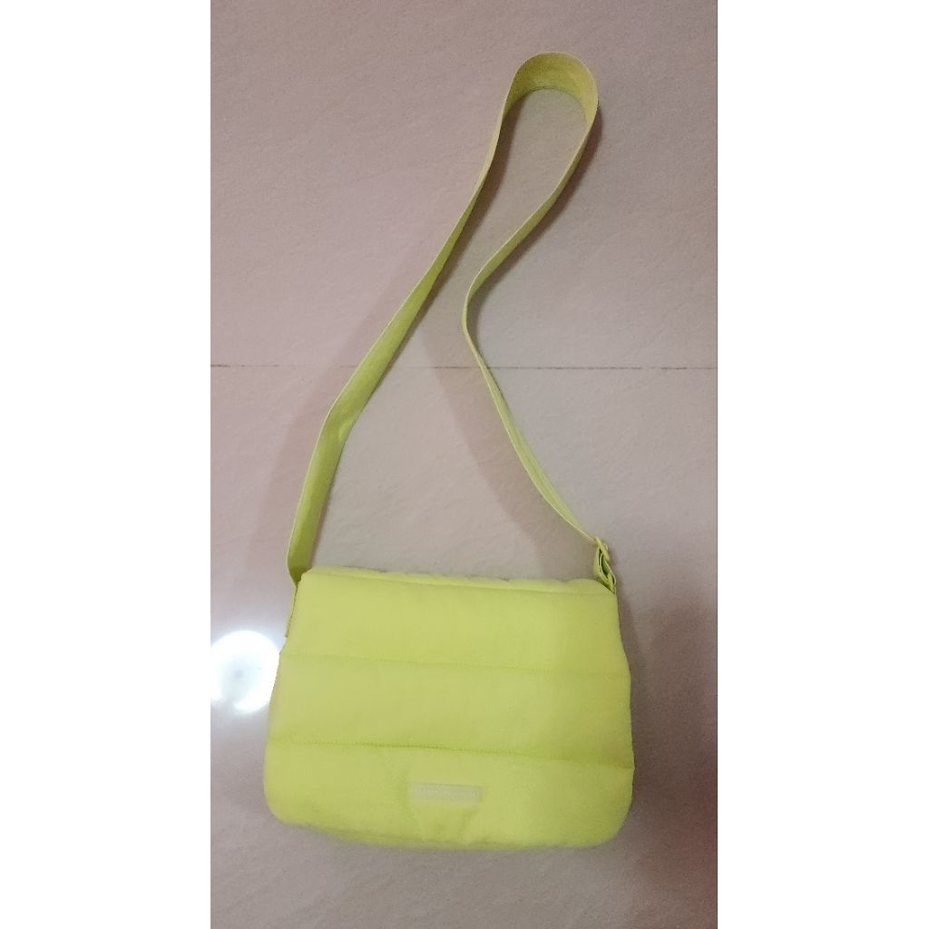 ส่งต่อ beyond the vines สีเขียว