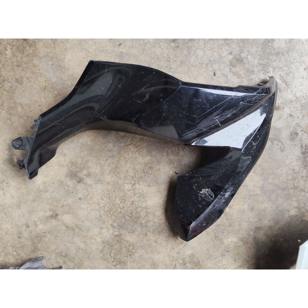 บังลมหน้า แก้ม Pcx160 แท้มือสอง