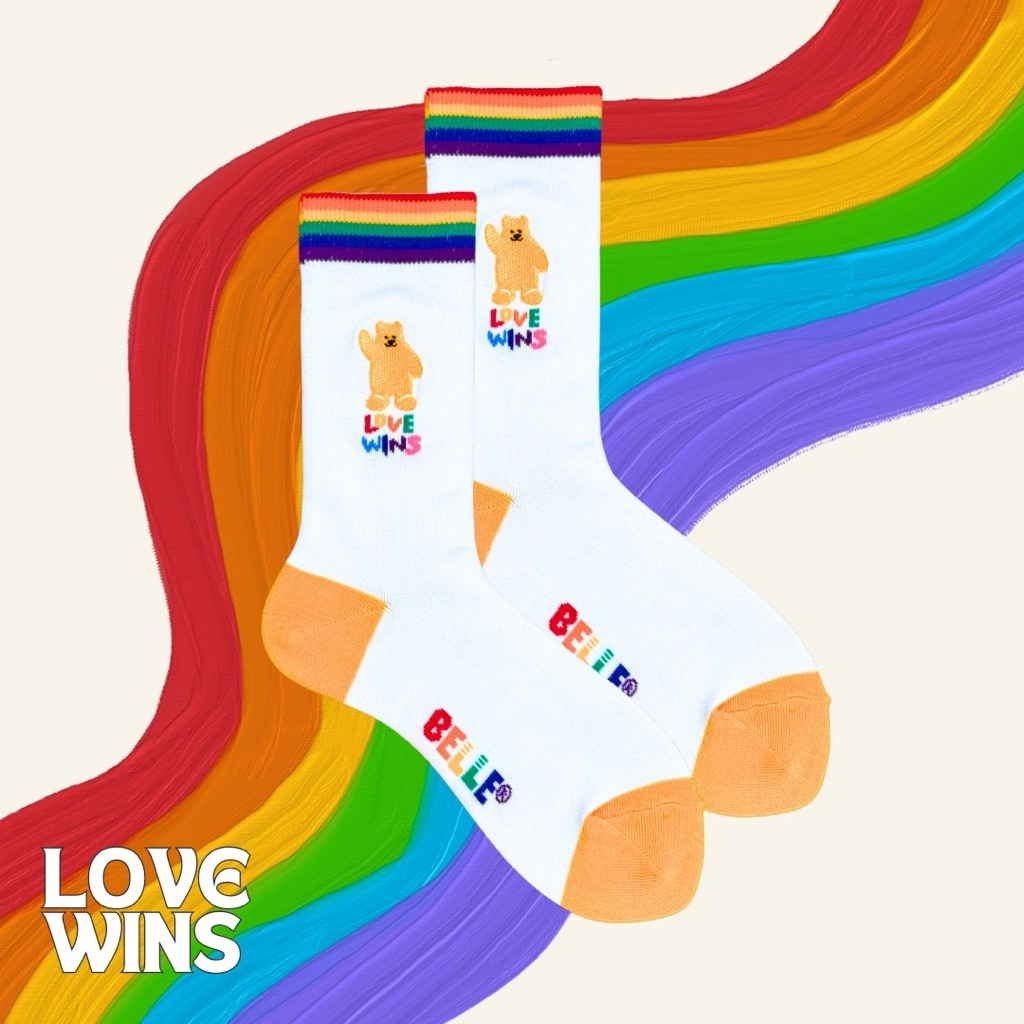 ถุงเท้าสีรุ้ง Pride Belle Love wins (Special Edition) ทรงยาวครึ่งแข้ง Crew Socks