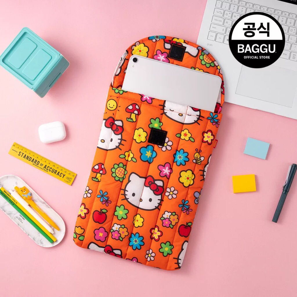 [พร้อมส่ง🇹🇭] กระเป๋าใส่ iPad/laptop Baggu x Hello Kitty©️Puffy laptop Bag 16” ใบใหญ่
