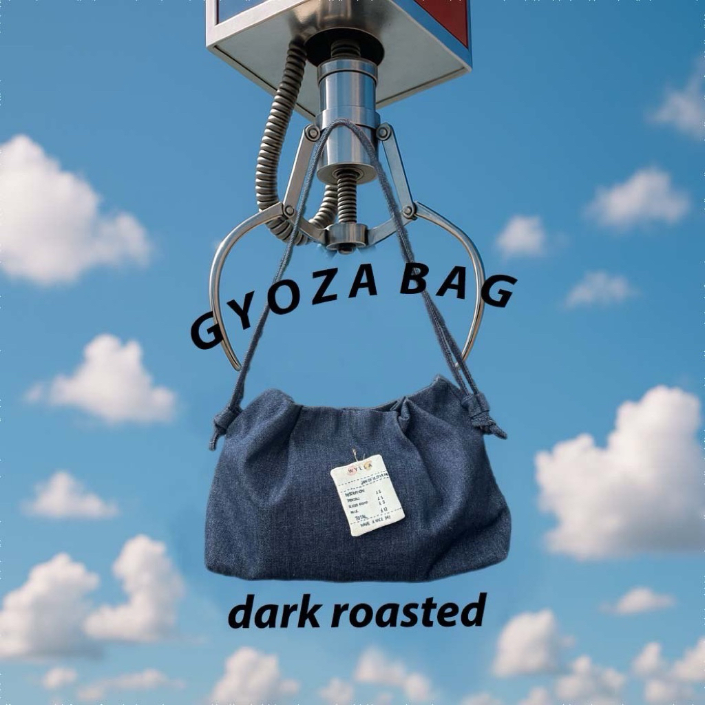 Wyllabrand กระเป๋าผ้า Dark Roasted Gyoza Bag